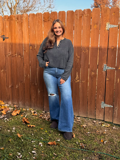 The Henley Top - Ash Black