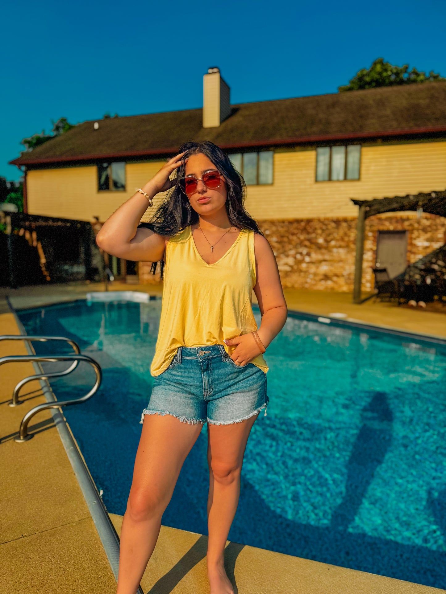 Banana Smoothie V-Neck Tank - Bamboo